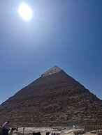 King Badr pyramids inn