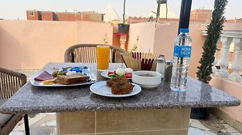 King Badr pyramids inn