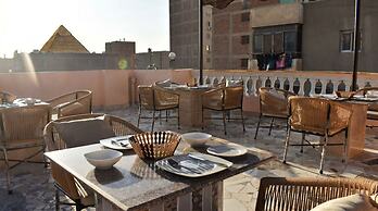 King Badr pyramids inn
