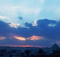 King Badr pyramids inn