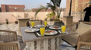 King Badr pyramids inn