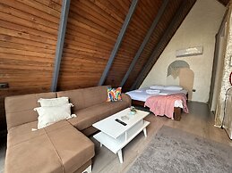 Estebe Bungalov