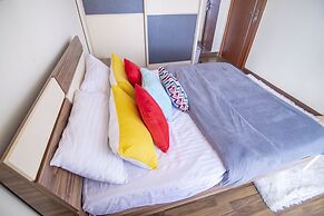 Lux Suites Silver Habor  Apartments