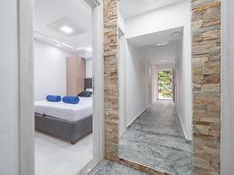 Cozy Apartments Kostovic