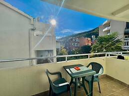 Cozy Apartments Kostovic