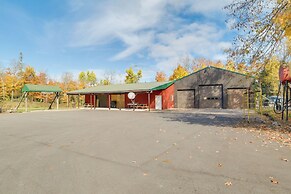 Barbeau Studio w/ St Marys River Views!