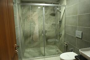 Bianca Hotel Van