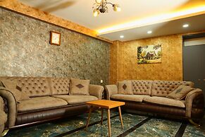 Bianca Hotel Van