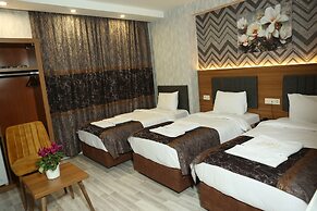 Bianca Hotel Van