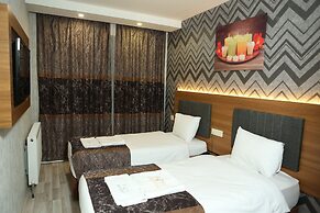 Bianca Hotel Van