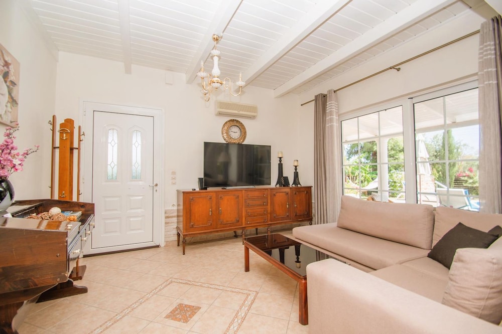 Zante Sun I - Getaway Villa!