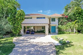 5BR Villa with Pool&Beach in Punta Cana