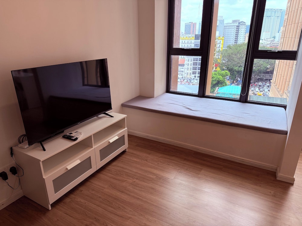 Ceylonz Suites by Roomy