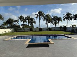 Lake Side Deluxe Villa