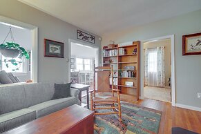 Quiet Plymouth Cottage on Great South Pond!
