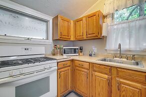 Quiet Plymouth Cottage on Great South Pond!