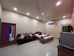 Green Reed Homestay