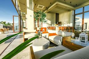 TANA Beach Villas