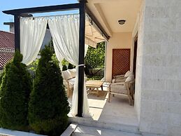 Villa Serenity