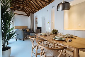 Eva Recommends Castellar Pool & Terrace
