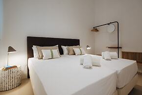 Eva Recommends Castellar Pool & Terrace