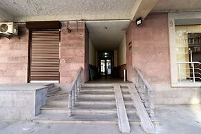 Stay Inn on 33.1 Mashtots Ave.