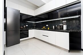 Stay Inn on 33.1 Mashtots Ave.