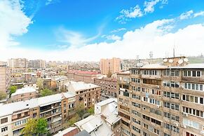 Stay Inn on 33.1 Mashtots Ave.