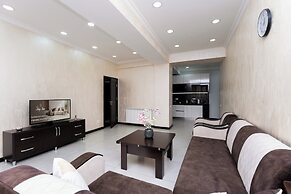 Stay Inn on 33.1 Mashtots Ave.