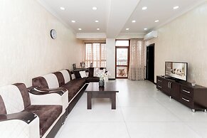 Stay Inn on 33.1 Mashtots Ave.