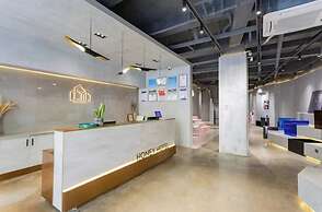 Heli Hotel