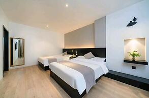Heli Hotel