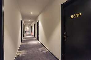 Heli Hotel