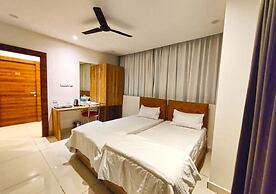 Hotel Hibiscus Tree- Bachupally