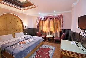 Goroomgo Jupiter Manali