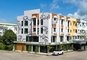 Chamemon Bed Phuket Town