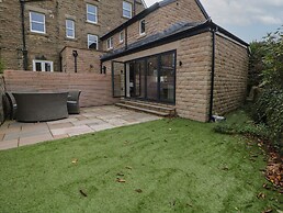 Netherdale House