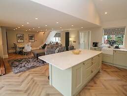 Netherdale House