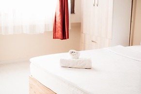 De La Elpida Otel