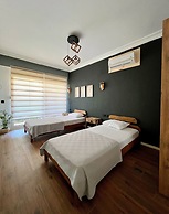 Lb Boutique Hotel
