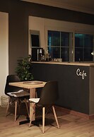 Lb Boutique Hotel