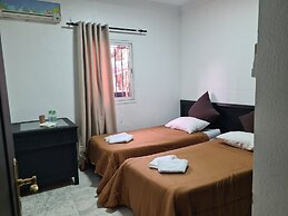 Apart Hotel Larbi