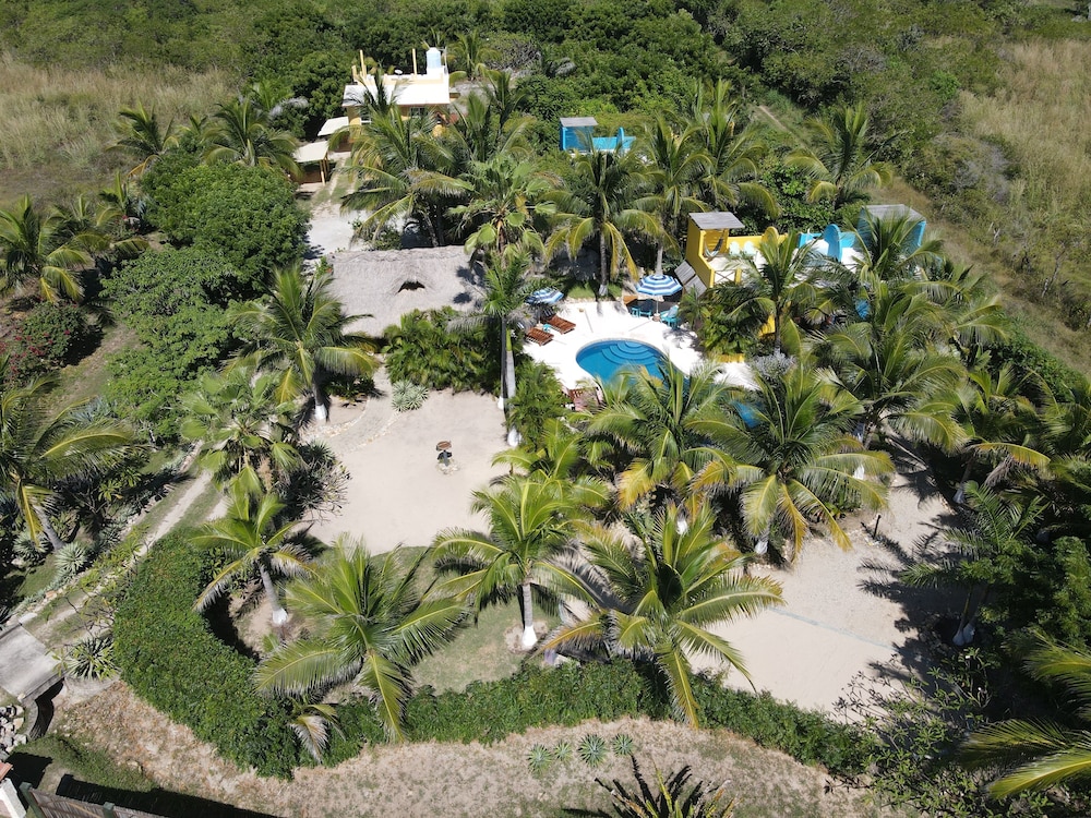 Ocean Oasis Hotel