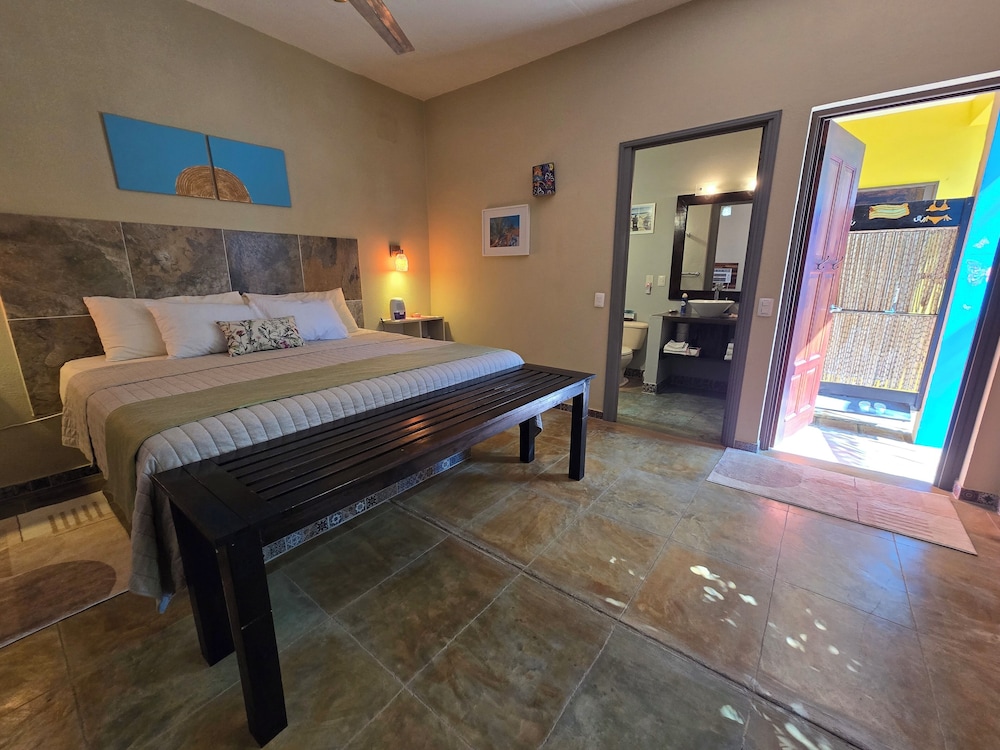 Ocean Oasis Hotel