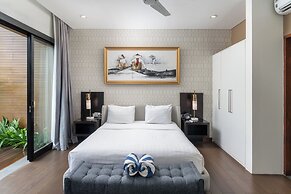 The Claremont Luxury Villas