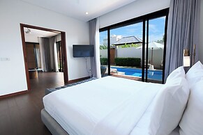 The Claremont Luxury Villas