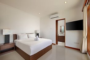 The Claremont Luxury Villas