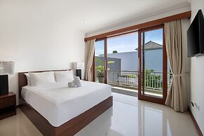 The Claremont Luxury Villas
