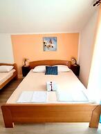Olive Garden Apartments Petrovic