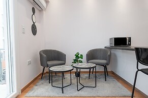 Modern Family Apartment near Acropolis